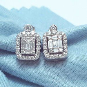 Unique 14K Karat White Gold Designer Square Diamond Stud Earrings with Backings